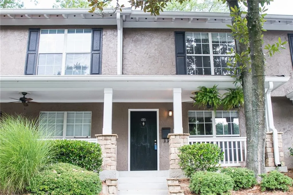 3200 Seven Pines Court Unit 103, Atlanta, Georgia 30339, 2 Bedrooms Bedrooms, ,1 BathroomBathrooms,Residential,Sold,3200 Seven Pines Court Unit 103,5874638
