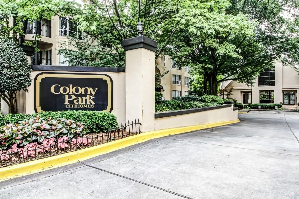 209 14th Street Ne Unit 105, Atlanta, Georgia 30309, 2 Bedrooms Bedrooms, ,2 BathroomsBathrooms,Residential,Sold,209 14th Street Ne Unit 105,5874432