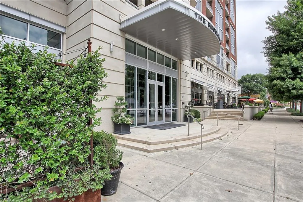 1820 Peachtree Street Nw Unit 1215, Atlanta, Georgia 30309, 2 Bedrooms Bedrooms, ,3 BathroomsBathrooms,Residential,Sold,1820 Peachtree Street Nw Unit 1215,5873070