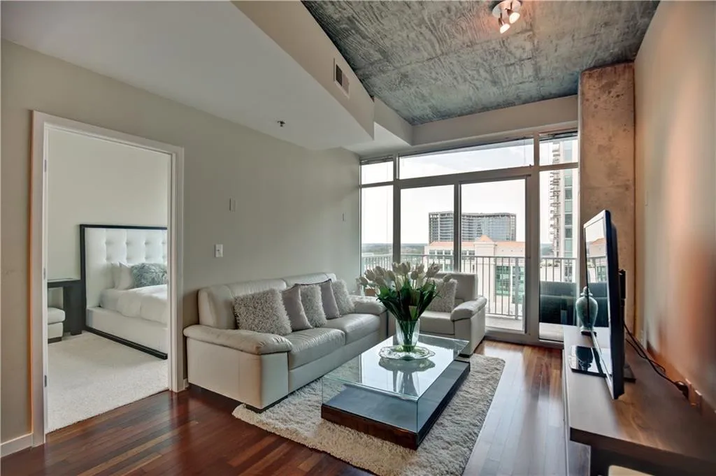 250 Pharr Road Ne Unit 1206, Atlanta, Georgia 30305, 1 Bedroom Bedrooms, ,1 BathroomBathrooms,Residential,Sold,250 Pharr Road Ne Unit 1206,5885822