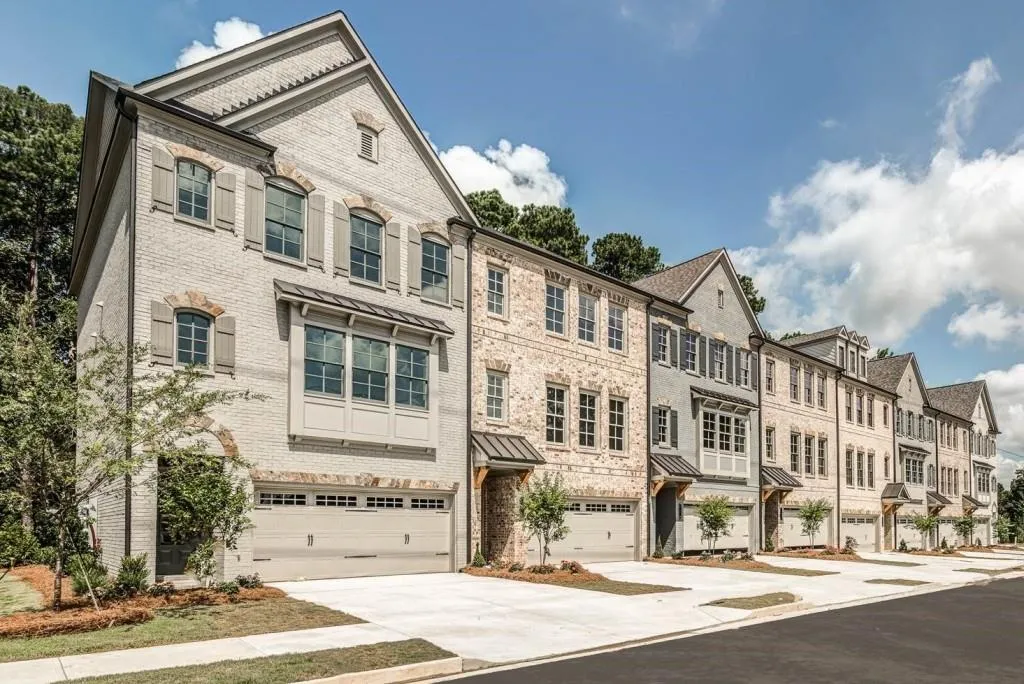1868 Skyfall Circle Unit 50, Brookhaven, Georgia 30319, 3 Bedrooms Bedrooms, ,2 BathroomsBathrooms,Residential,Sold,1868 Skyfall Circle Unit 50,5913963