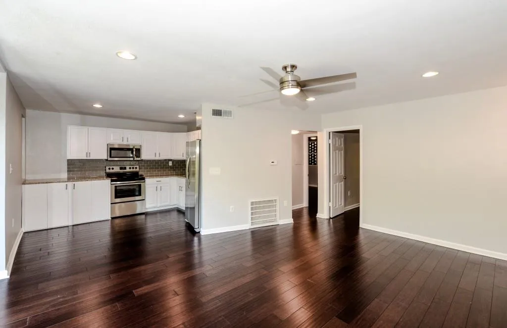 120 Alden Avenue Nw Unit B2, Atlanta, Georgia 30309, 2 Bedrooms Bedrooms, ,1 BathroomBathrooms,Residential,Sold,120 Alden Avenue Nw Unit B2,5909499