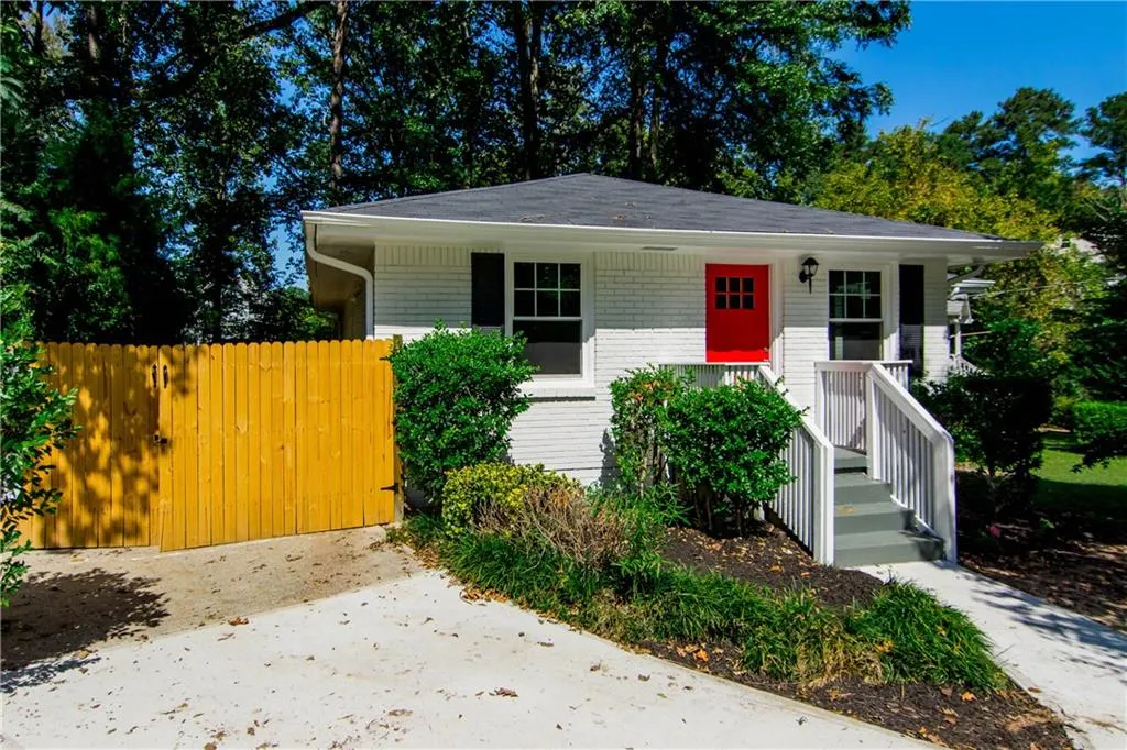 2368 Bynum Road Ne, Brookhaven, Georgia 30319, 3 Bedrooms Bedrooms, ,2 BathroomsBathrooms,Residential,Sold,2368 Bynum Road Ne,5912659