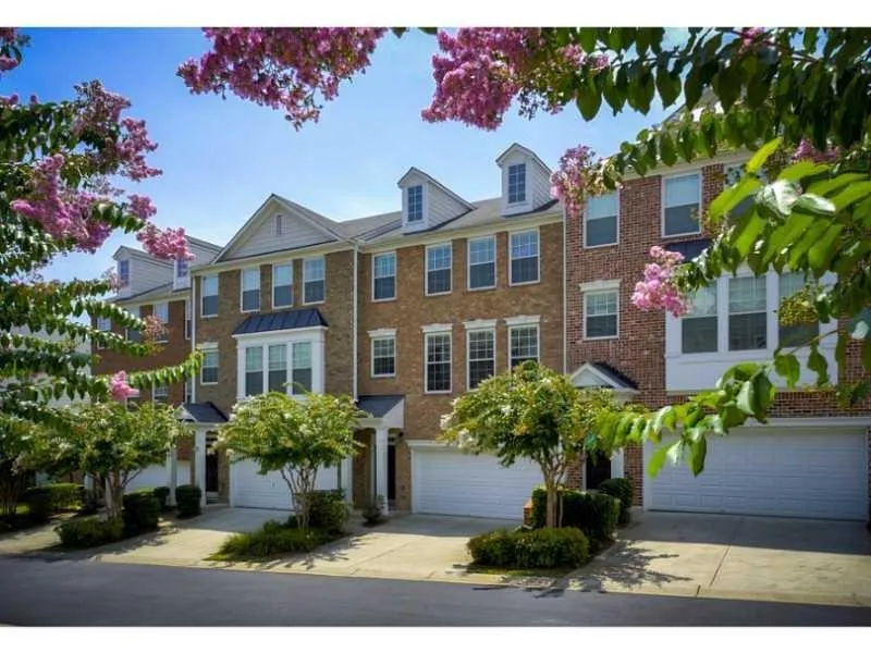 3841 Chattahoochee Summit Drive Unit 7, Atlanta, Georgia 30339, 3 Bedrooms Bedrooms, ,3 BathroomsBathrooms,Residential,Sold,3841 Chattahoochee Summit Drive Unit 7,5912735