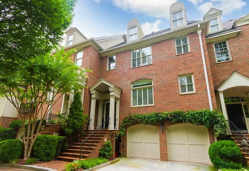 78 Lindbergh Drive Ne Unit 90, Atlanta, Georgia 30305, 5 Bedrooms Bedrooms, ,4 BathroomsBathrooms,Residential,Sold,78 Lindbergh Drive Ne Unit 90,5915521
