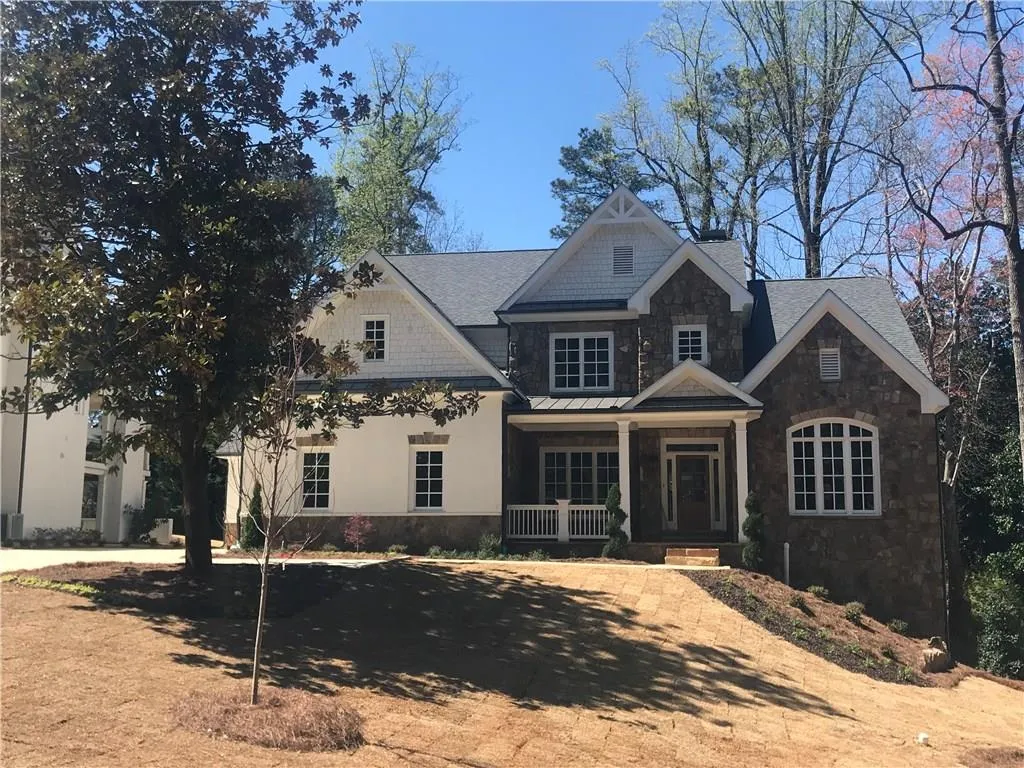 3919 Flowerland Drive Ne, Brookhaven, Georgia 30319, 5 Bedrooms Bedrooms, ,5 BathroomsBathrooms,Residential,Sold,3919 Flowerland Drive Ne,5919003