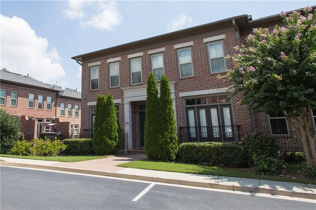 2850 Crescent Park Lane, Atlanta, Georgia 30339, 3 Bedrooms Bedrooms, ,3 BathroomsBathrooms,Residential,Sold,2850 Crescent Park Lane,5969722