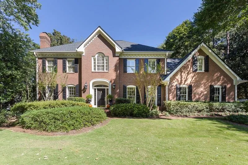 751 Arden Close Nw, Atlanta, Georgia 30327, 4 Bedrooms Bedrooms, ,4 BathroomsBathrooms,Residential,Sold,751 Arden Close Nw,5955310