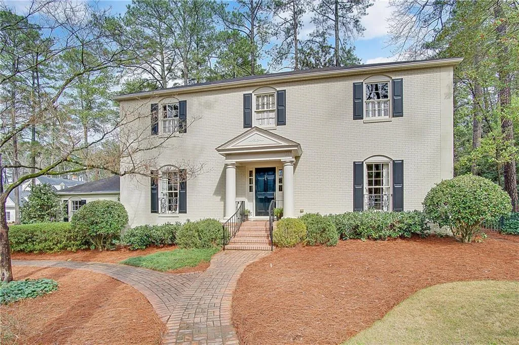 1513 Hanover West Drive Nw, Atlanta, Georgia 30327, 5 Bedrooms Bedrooms, ,3 BathroomsBathrooms,Residential,Sold,1513 Hanover West Drive Nw,5970405