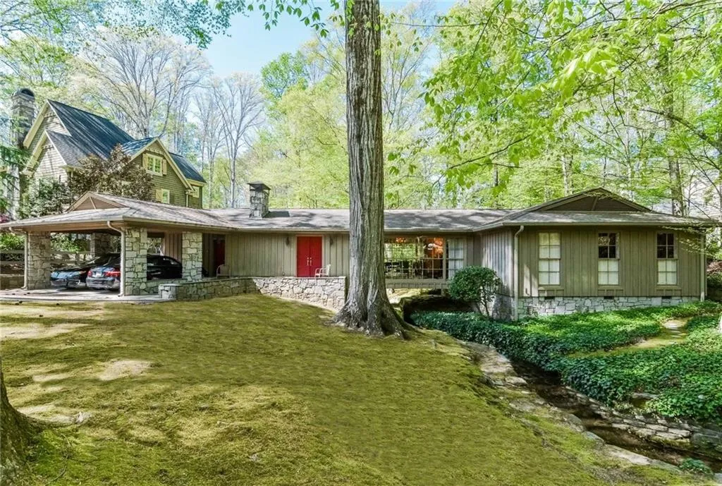 958 Calvert Lane Ne, Atlanta, Georgia 30319, 4 Bedrooms Bedrooms, ,3 BathroomsBathrooms,Residential,Sold,958 Calvert Lane Ne,5671278