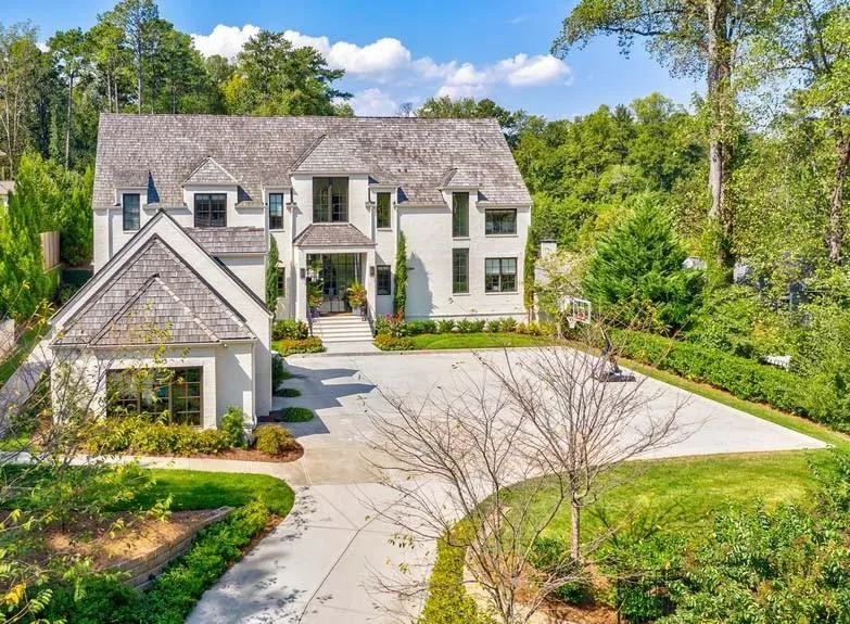 3888 Peachtree Dunwoody Road Ne, Atlanta, Georgia 30342, 6 Bedrooms Bedrooms, ,8 BathroomsBathrooms,Residential,Sold,3888 Peachtree Dunwoody Road Ne,7018012