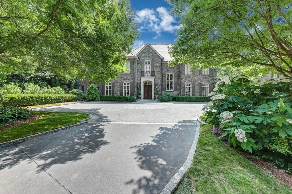 3003 Habersham Road Nw, Atlanta, Georgia 30305, 7 Bedrooms Bedrooms, ,8 BathroomsBathrooms,Residential,Sold,3003 Habersham Road Nw,7034784