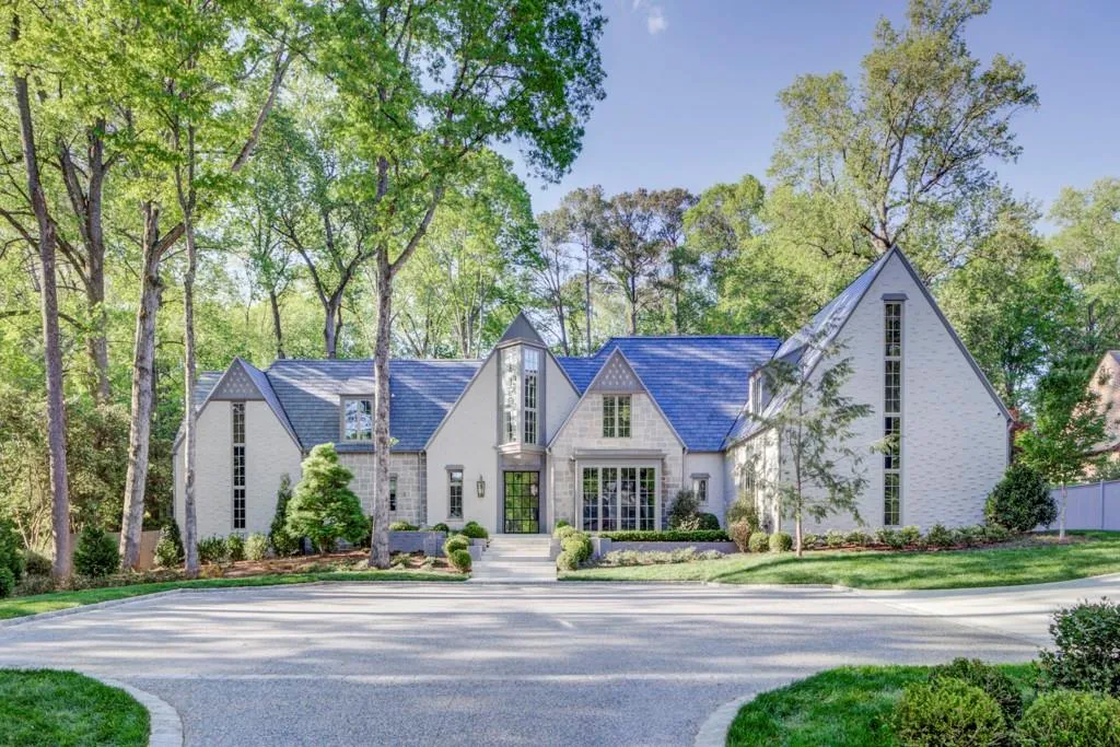 365 King Road Nw, Atlanta, Georgia 30342, 6 Bedrooms Bedrooms, ,7 BathroomsBathrooms,Residential,Sold,365 King Road Nw,7244689