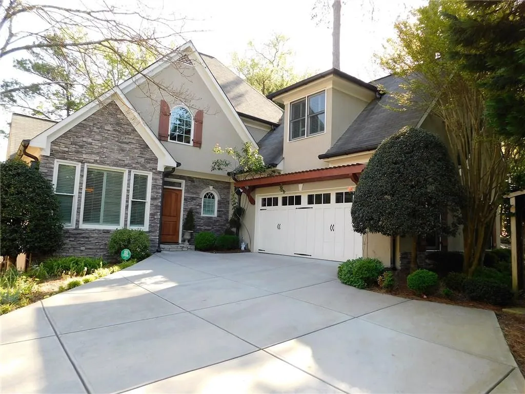 2769 Brookgrove Lane Se, Atlanta, Georgia 30339, 4 Bedrooms Bedrooms, ,3 BathroomsBathrooms,Residential,Sold,2769 Brookgrove Lane Se,5973186
