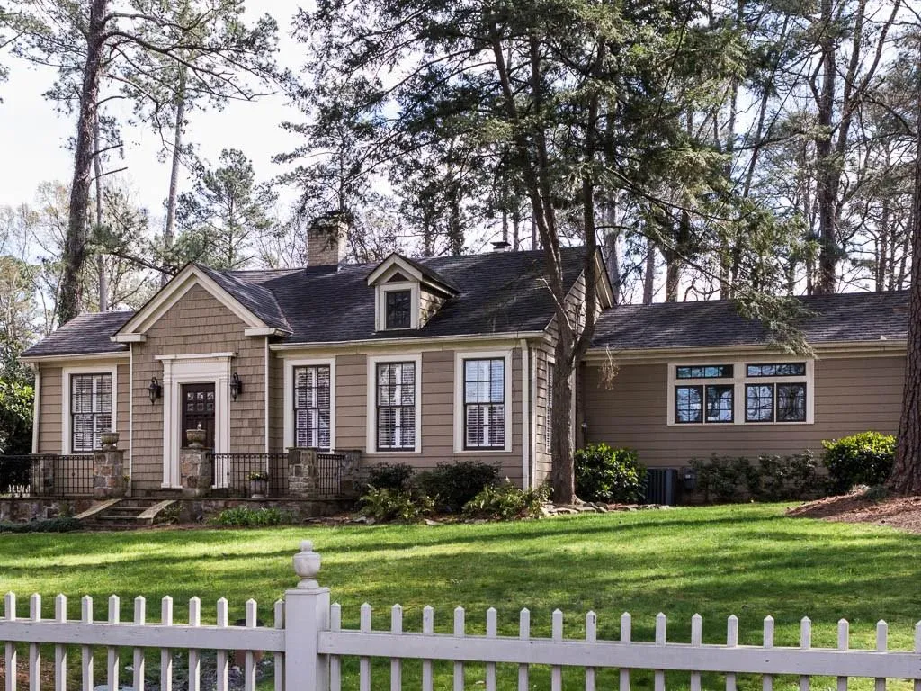 2355 Pine Grove Drive Nw, Atlanta, Georgia 30318, 3 Bedrooms Bedrooms, ,2 BathroomsBathrooms,Residential,Sold,2355 Pine Grove Drive Nw,5976502