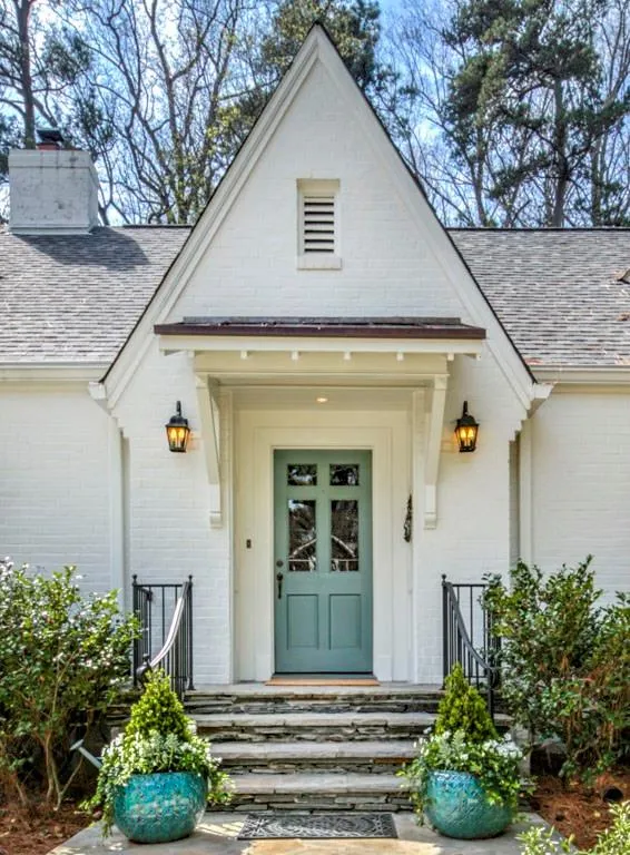 3090 Dale Drive Ne, Atlanta, Georgia 30305, 4 Bedrooms Bedrooms, ,4 BathroomsBathrooms,Residential,Sold,3090 Dale Drive Ne,5980553