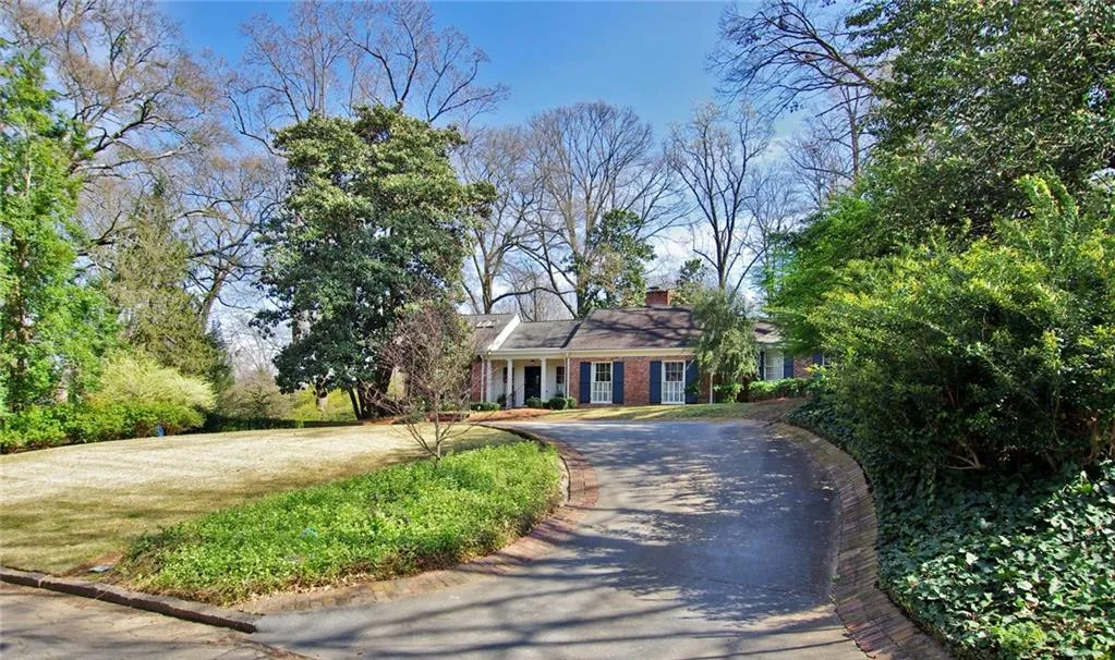 229 Robin Hood Road, Atlanta, Georgia 30309, 5 Bedrooms Bedrooms, ,4 BathroomsBathrooms,Residential,Sold,229 Robin Hood Road,5977481
