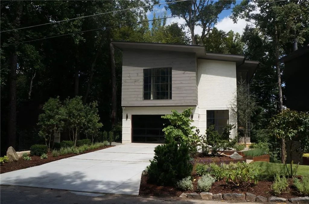 571 Overbrook Drive Nw, Atlanta, Georgia 30318, 3 Bedrooms Bedrooms, ,2 BathroomsBathrooms,Residential,Sold,571 Overbrook Drive Nw,5971069