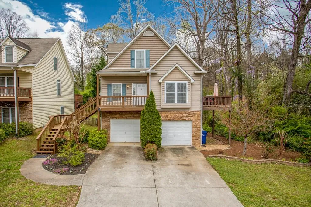 1768 Plymouth Road Nw, Atlanta, Georgia 30318, 4 Bedrooms Bedrooms, ,3 BathroomsBathrooms,Residential,Sold,1768 Plymouth Road Nw,5987535