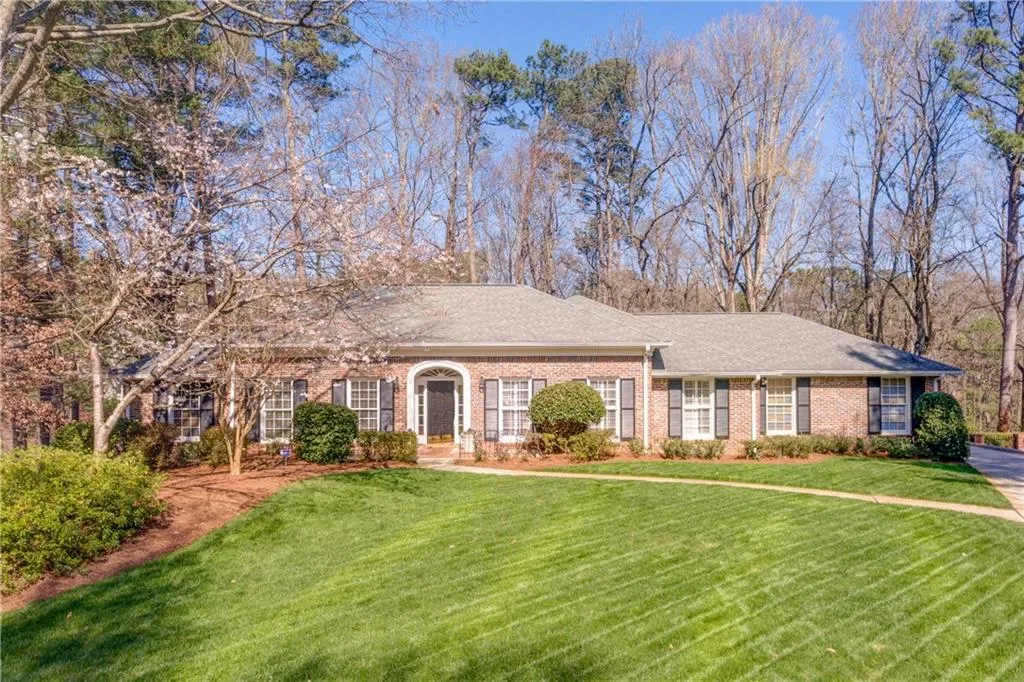 4681 Tall Pines Drive Nw, Atlanta, Georgia 30327, 4 Bedrooms Bedrooms, ,3 BathroomsBathrooms,Residential,Sold,4681 Tall Pines Drive Nw,5976550