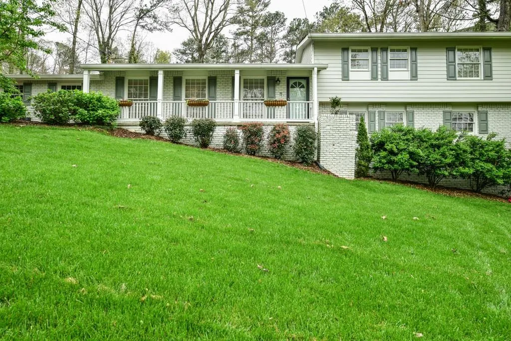 4403 Ashwoody Trail Ne, Brookhaven, Georgia 30319, 4 Bedrooms Bedrooms, ,2 BathroomsBathrooms,Residential,Sold,4403 Ashwoody Trail Ne,5994260