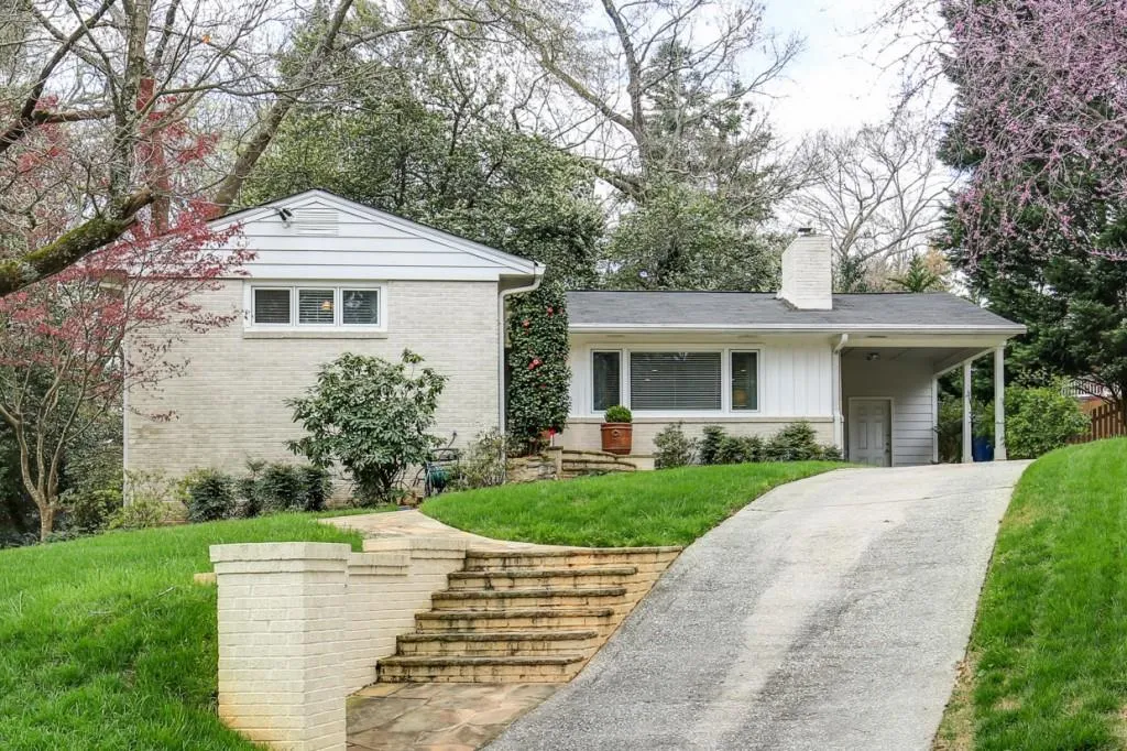 2530 Parkdale Place, Atlanta, Georgia 30305, 3 Bedrooms Bedrooms, ,2 BathroomsBathrooms,Residential,Sold,2530 Parkdale Place,5992800