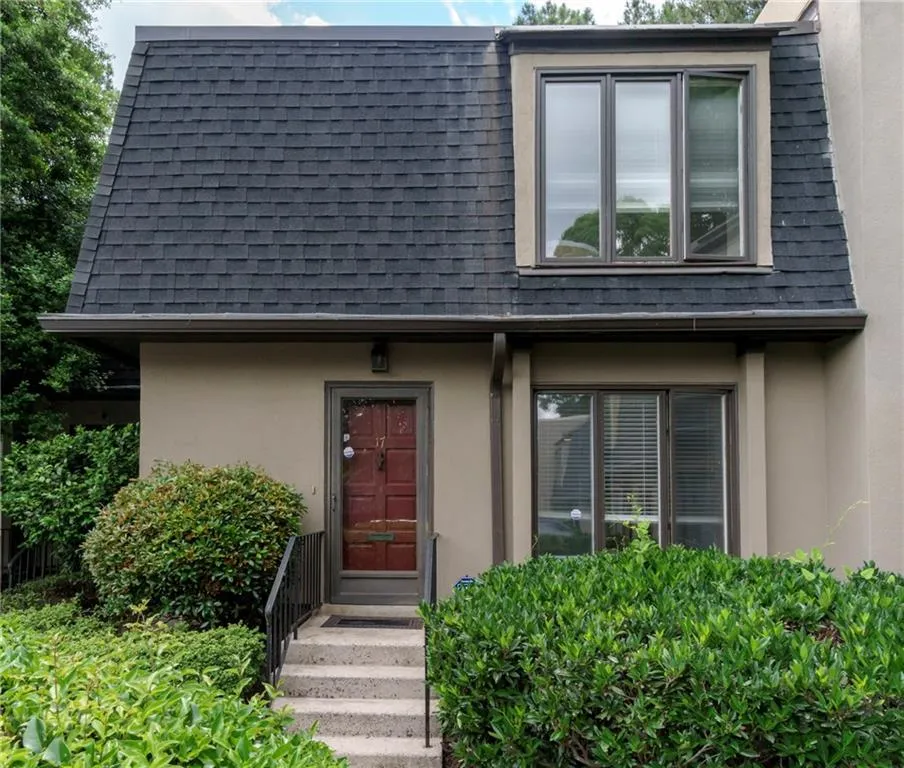 17 Ivy Gates Ne, Atlanta, Georgia 30342, 2 Bedrooms Bedrooms, ,2 BathroomsBathrooms,Residential,Sold,17 Ivy Gates Ne,6012370