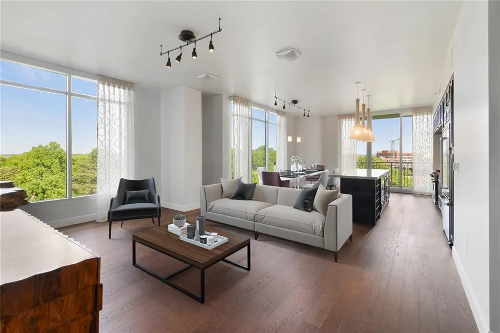 1820 Peachtree Street Nw Unit 808, Atlanta, Georgia 30309, 3 Bedrooms Bedrooms, ,3 BathroomsBathrooms,Residential,Sold,1820 Peachtree Street Nw Unit 808,6010018