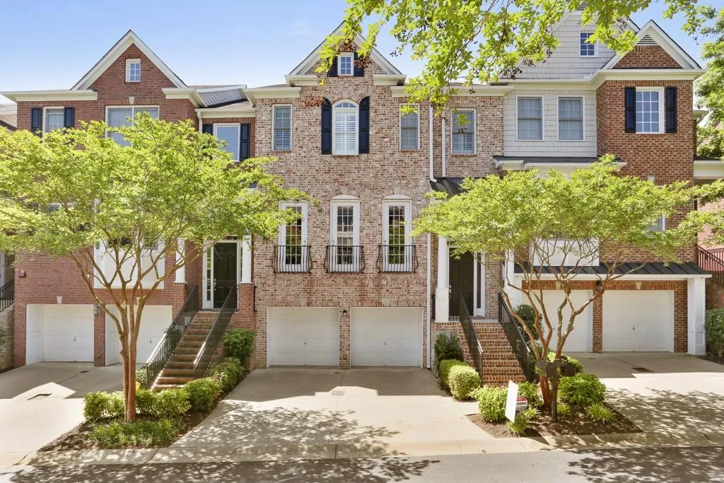 5818 Riverstone Circle Unit 11, Atlanta, Georgia 30339, 4 Bedrooms Bedrooms, ,3 BathroomsBathrooms,Residential,Sold,5818 Riverstone Circle Unit 11,5840040
