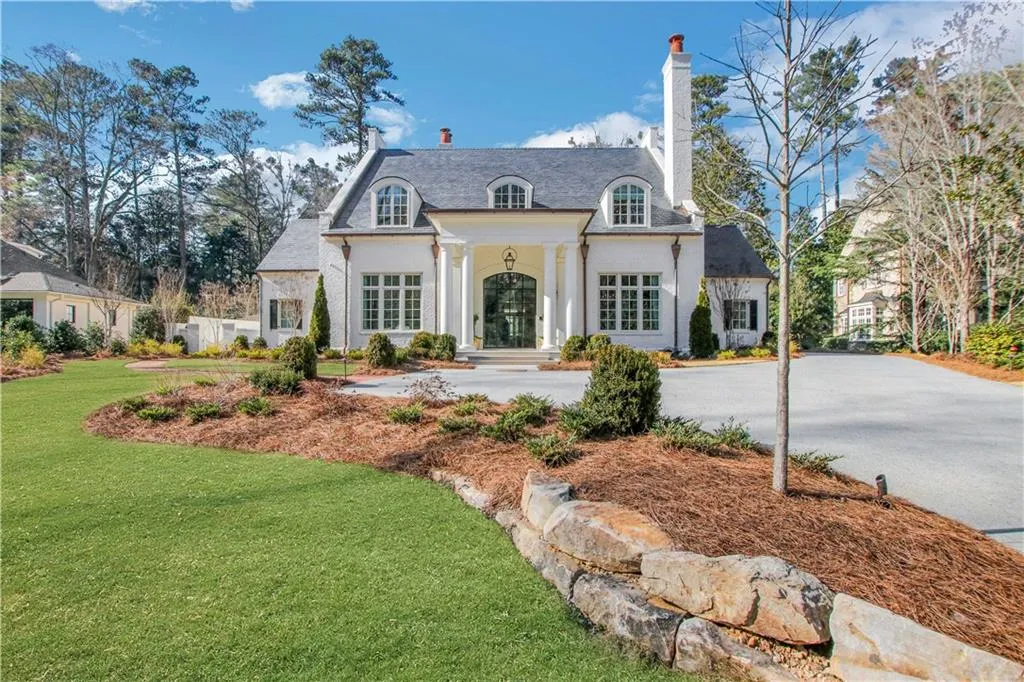 437 Valley Road Nw, Atlanta, Georgia 30305, 8 Bedrooms Bedrooms, ,7 BathroomsBathrooms,Residential,Sold,437 Valley Road Nw,7044083