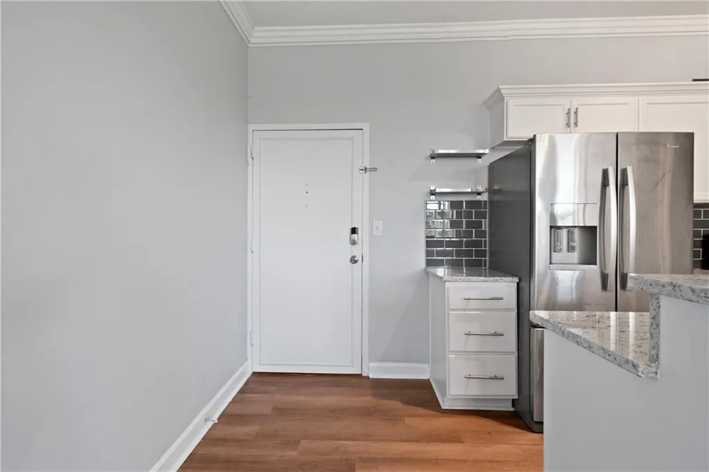 3060 Pharr Court North Nw Unit 317, Atlanta, Georgia 30305, 2 Bedrooms Bedrooms, ,1 BathroomBathrooms,Residential,For Sale,3060 Pharr Court North Nw Unit 317,7455847