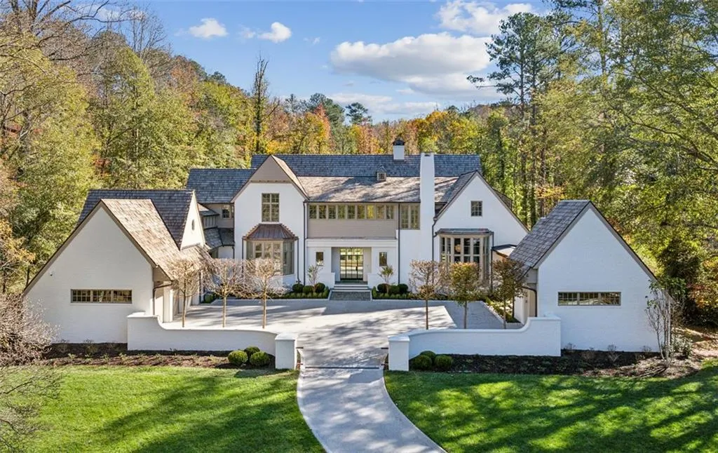 840 N Island Drive, Sandy Springs, Georgia 30327, 5 Bedrooms Bedrooms, ,7 BathroomsBathrooms,Residential,Sold,840 N Island Drive,7472429