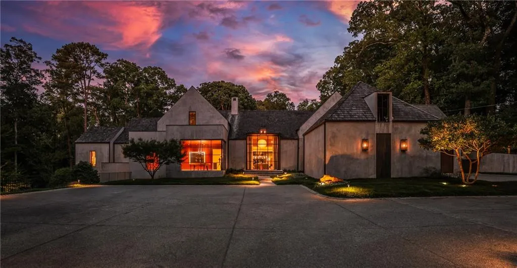 3391 Tuxedo Road Nw, Atlanta, Georgia 30305, 6 Bedrooms Bedrooms, ,8 BathroomsBathrooms,Residential,Sold,3391 Tuxedo Road Nw,7487943