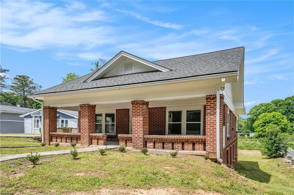 1220 Hightower Road Nw, Atlanta, Georgia 30318, 3 Bedrooms Bedrooms, ,2 BathroomsBathrooms,Residential,For Sale,1220 Hightower Road Nw,7489493