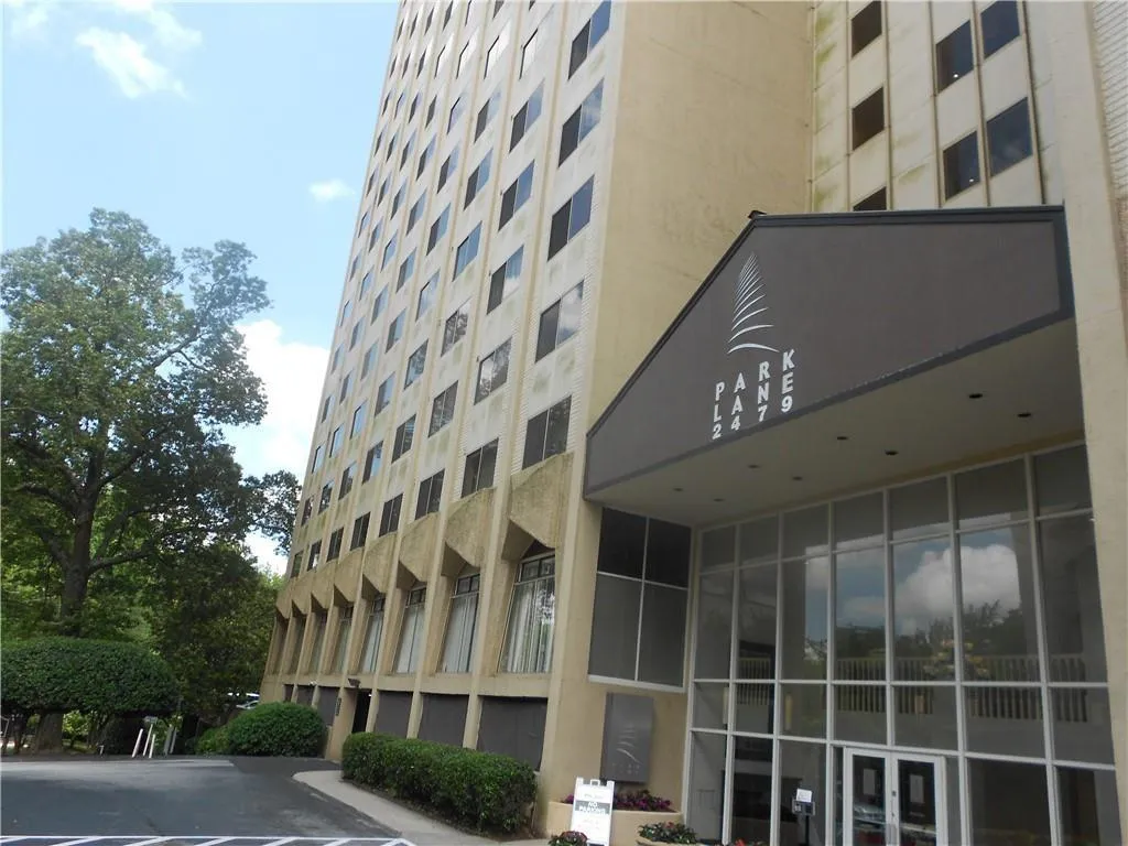 2479 Peachtree Road Ne Unit 1103, Atlanta, Georgia 30305, 1 Bedroom Bedrooms, ,Residential,For Sale,2479 Peachtree Road Ne Unit 1103,7510986