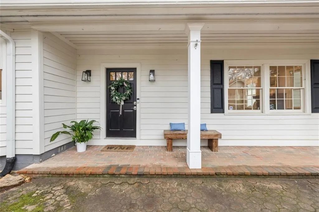 2508 Brookwood Drive Ne, Atlanta, Georgia 30305, 4 Bedrooms Bedrooms, ,3 BathroomsBathrooms,Residential,For Sale,2508 Brookwood Drive Ne,7523151