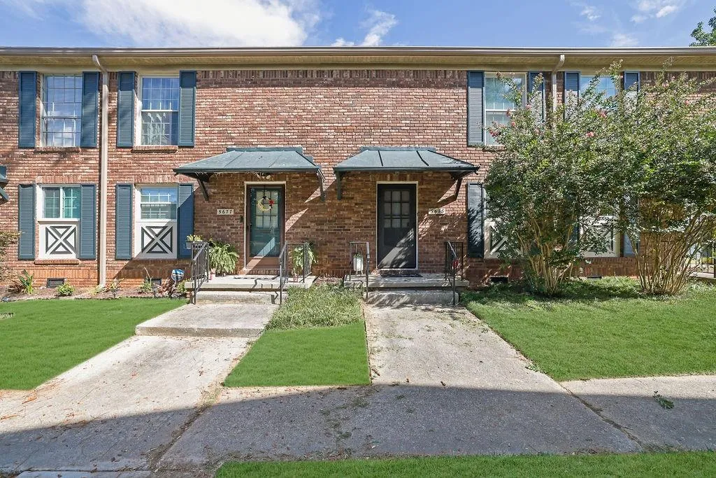 5678 Kingsport Drive, Atlanta, Georgia 30342, 2 Bedrooms Bedrooms, ,1 BathroomBathrooms,Residential,For Sale,5678 Kingsport Drive,7523626