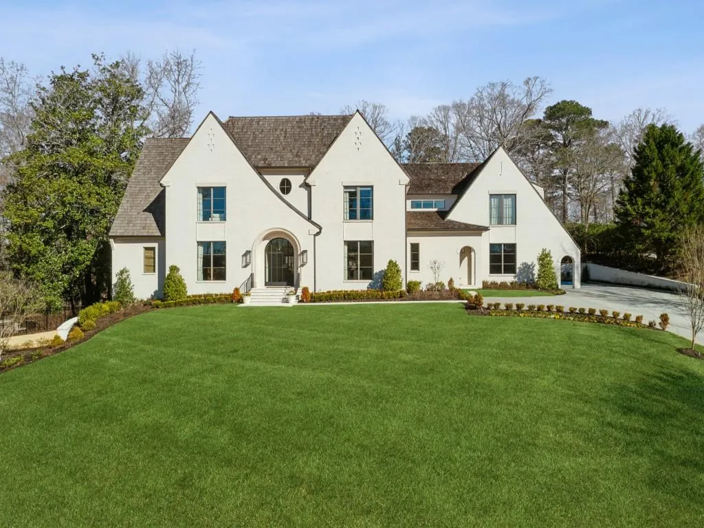 1297 Swims Valley Drive Nw, Atlanta, Georgia 30327, 6 Bedrooms Bedrooms, ,6 BathroomsBathrooms,Residential,Sold,1297 Swims Valley Drive Nw,7527412