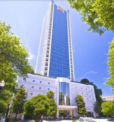 2828 Peachtree Road Nw Unit 1002, Atlanta, Georgia 30305, 2 Bedrooms Bedrooms, ,2 BathroomsBathrooms,Residential,For Sale,2828 Peachtree Road Nw Unit 1002,7535415