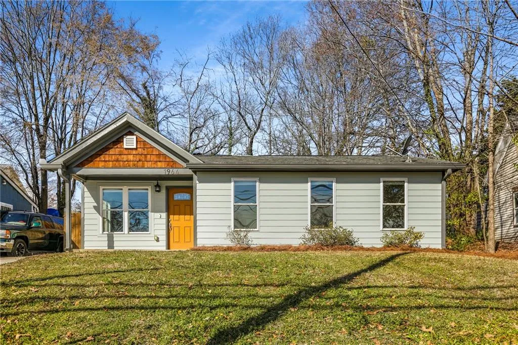 1964 Hollywood Road Nw, Atlanta, Georgia 30318, 3 Bedrooms Bedrooms, ,2 BathroomsBathrooms,Residential,For Sale,1964 Hollywood Road Nw,7535910