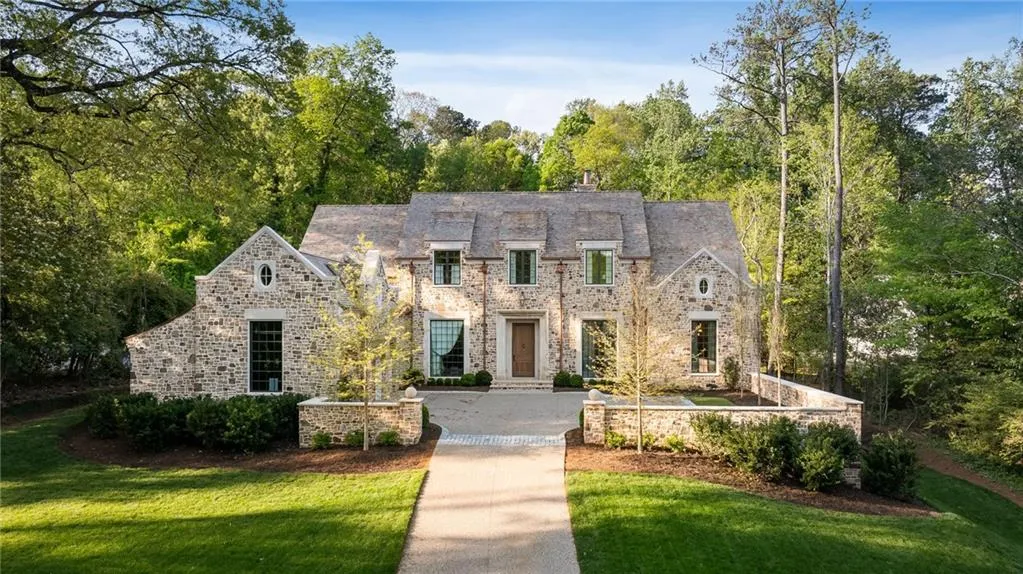 41 Blackland Road Nw, Atlanta, Georgia 30342, 7 Bedrooms Bedrooms, ,6 BathroomsBathrooms,Residential,For Sale,41 Blackland Road Nw,7540360