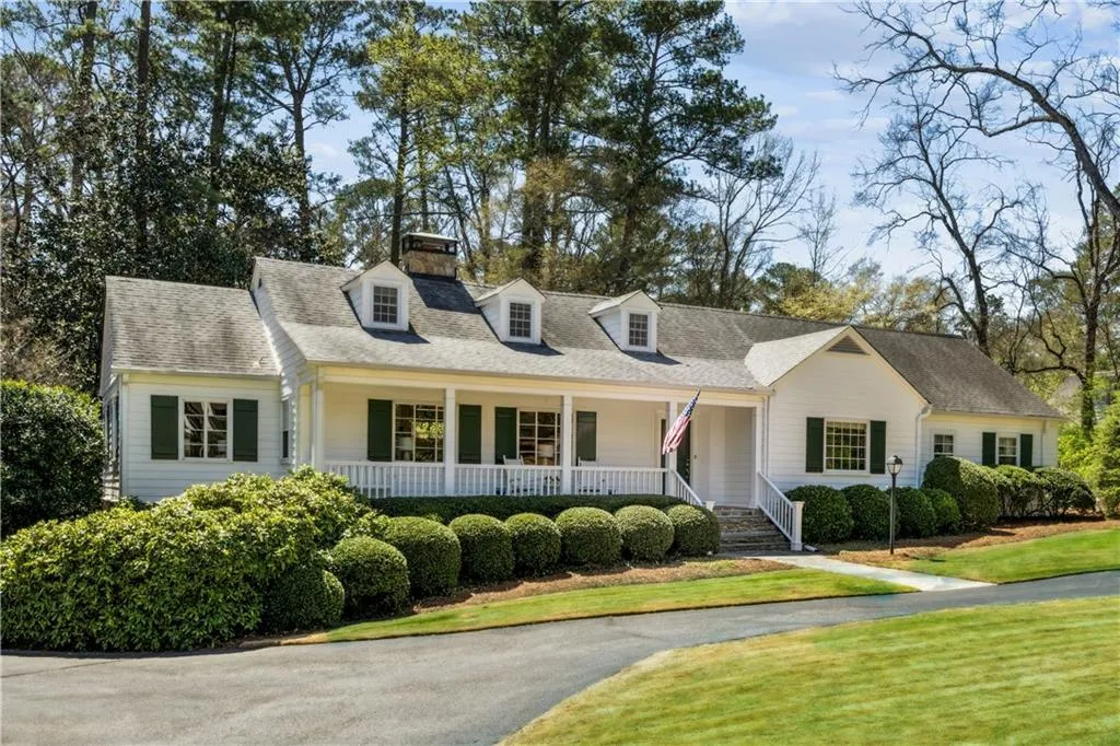 1664 W Wesley Road Nw, Atlanta, Georgia 30327, 6 Bedrooms Bedrooms, ,7 BathroomsBathrooms,Residential,For Sale,1664 W Wesley Road Nw,7538226