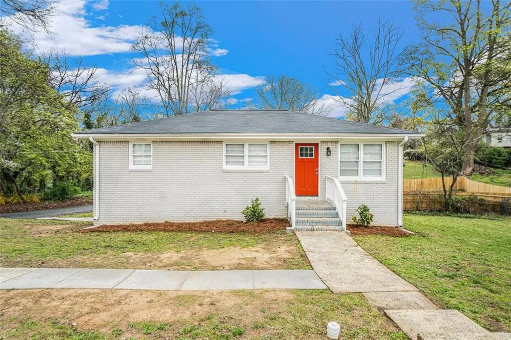 869 Capitol View Avenue Nw, Atlanta, Georgia 30318, 5 Bedrooms Bedrooms, ,2 BathroomsBathrooms,Residential,For Sale,869 Capitol View Avenue Nw,7545654