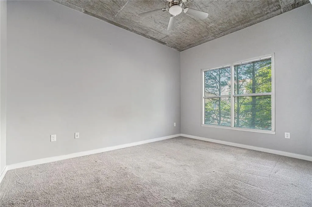 250 Pharr Road Ne, Atlanta, Georgia 30305, 2 Bedrooms Bedrooms, ,2 BathroomsBathrooms,Residential,For Sale,250 Pharr Road Ne,7554774