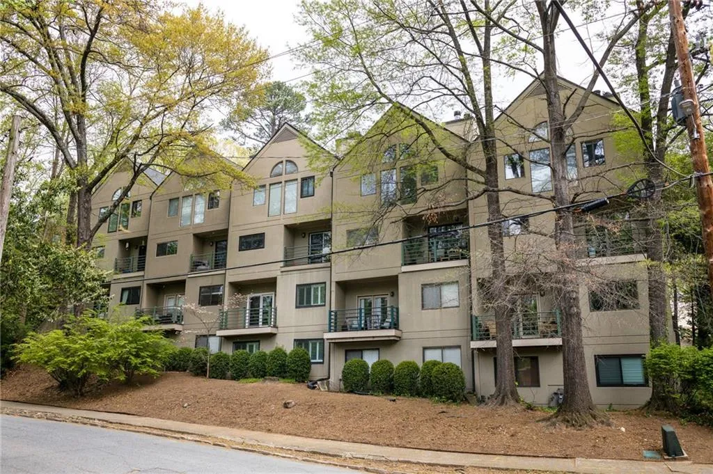 67 25th Street Nw Unit 5, Atlanta, Georgia 30309, 2 Bedrooms Bedrooms, ,2 BathroomsBathrooms,Residential,For Sale,67 25th Street Nw Unit 5,7552935