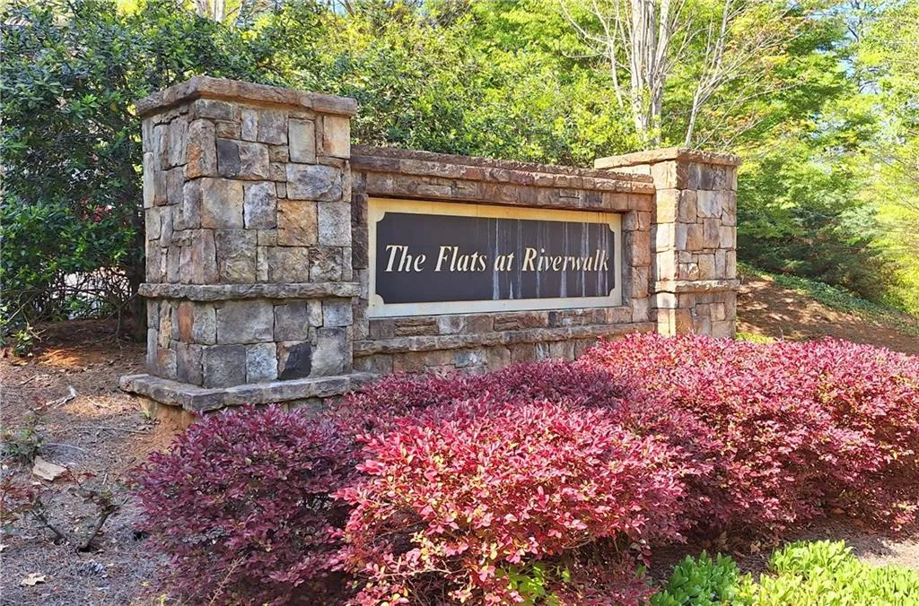 1910 Cedar Glenn Way Unit 4104, Atlanta, Georgia 30339, 2 Bedrooms Bedrooms, ,2 BathroomsBathrooms,Residential,For Sale,1910 Cedar Glenn Way Unit 4104,7559345