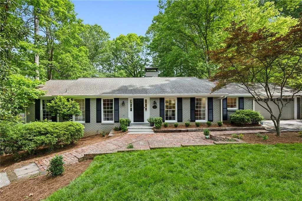 1130 Angelo Court Ne, Atlanta, Georgia 30319, 5 Bedrooms Bedrooms, ,4 BathroomsBathrooms,Residential,For Sale,1130 Angelo Court Ne,7575978