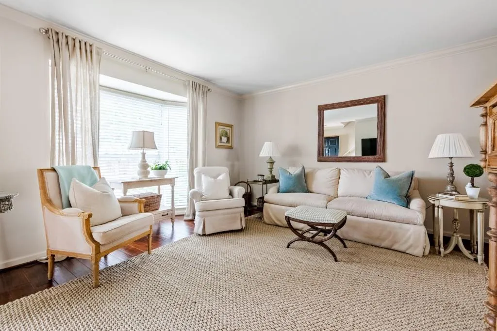 136 Peachtree Memorial Drive Nw Unit Nh4, Atlanta, Georgia 30309, 2 Bedrooms Bedrooms, ,1 BathroomBathrooms,Residential,Sold,136 Peachtree Memorial Drive Nw Unit Nh4,7581071