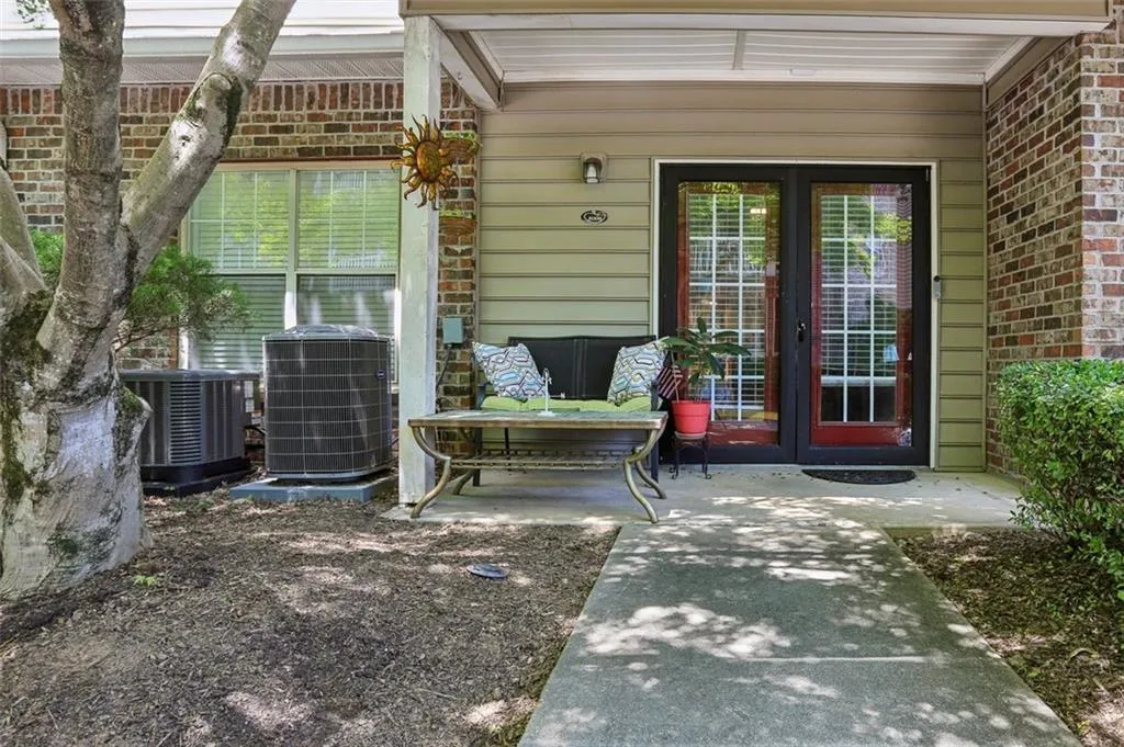 2700 Pine Tree Road Unit 3006, Atlanta, Georgia 30324, 1 Bedroom Bedrooms, ,1 BathroomBathrooms,Residential,For Sale,2700 Pine Tree Road Unit 3006,7583631