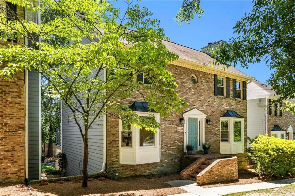 2356 Defoors Ferry Road Nw, Atlanta, Georgia 30318, 4 Bedrooms Bedrooms, ,3 BathroomsBathrooms,Residential,Sold,2356 Defoors Ferry Road Nw,7584587
